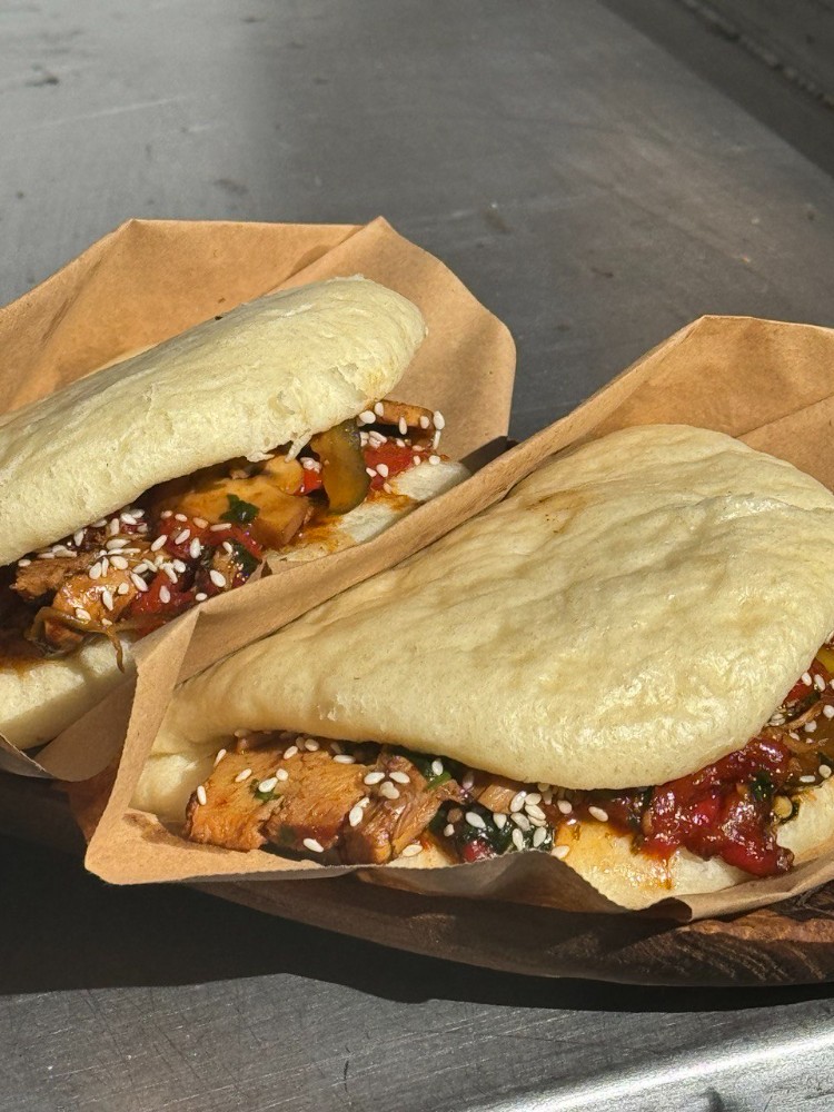 Бао свинина