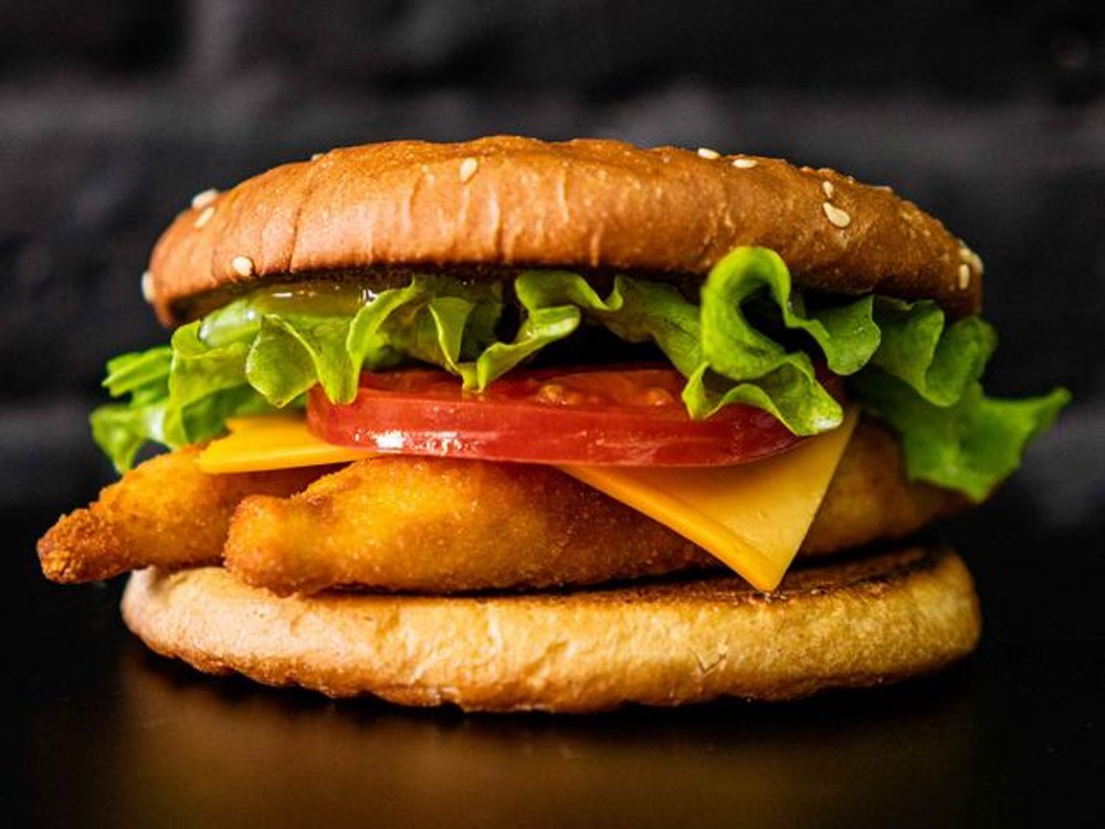 Chicken Burger menu + фрі та соус