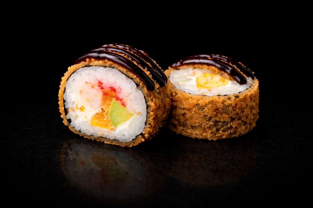 Теплий рол з персиком та креветками (350 грамів)