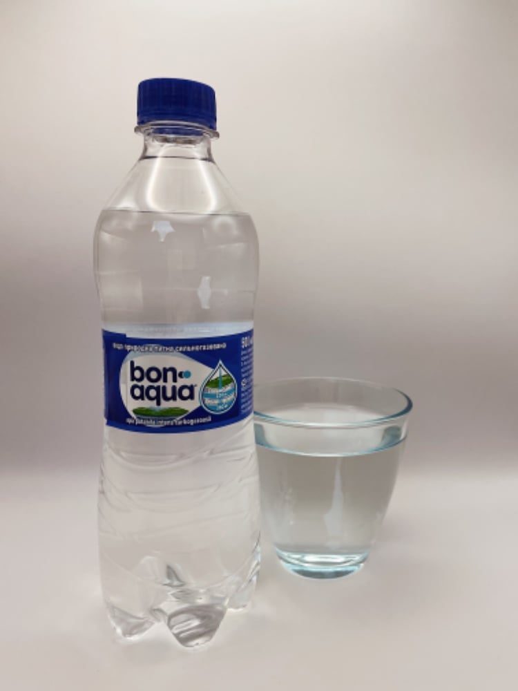 Вода газована 0,5