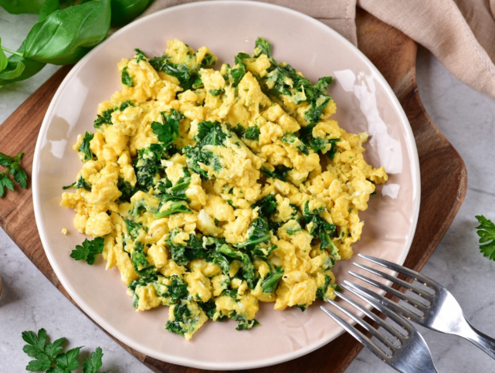 Scrambled Eggs & Crispy Kale