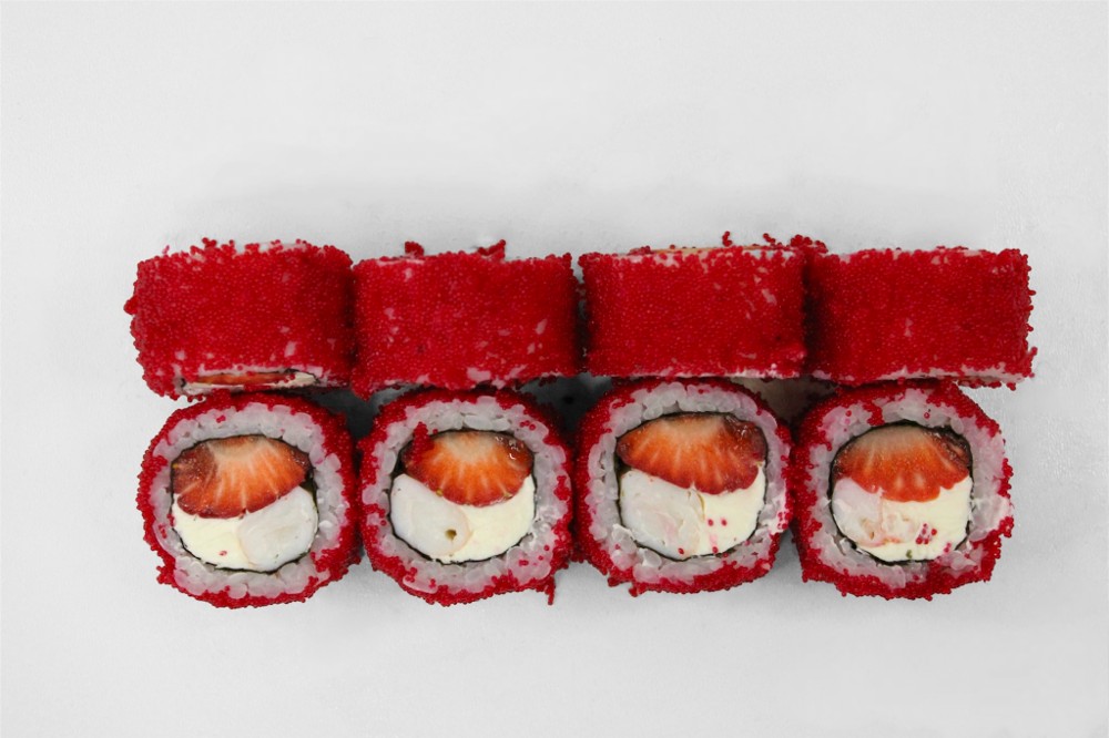 Рол зі свіжою полуницею GLV