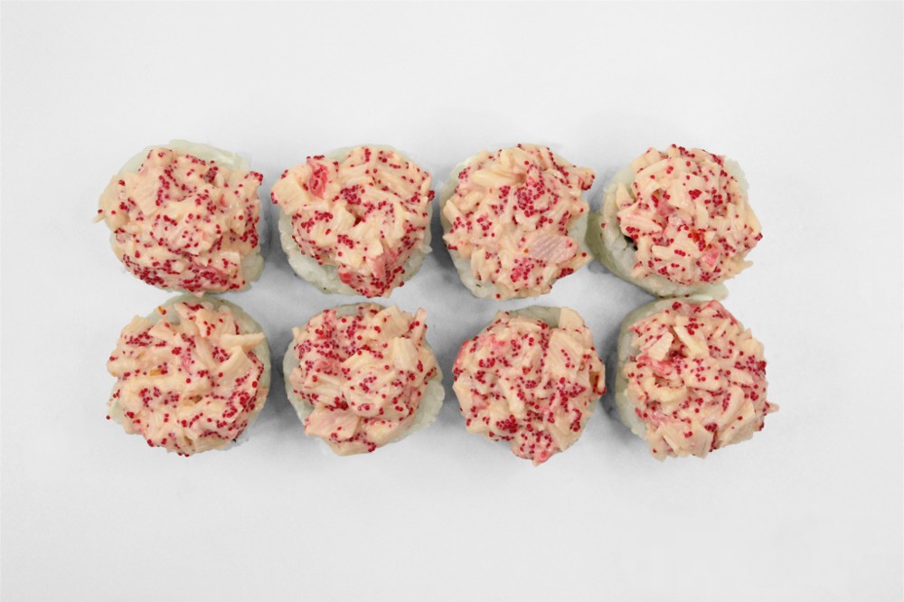 Рол зі сніговим крабом і тобіко GLV