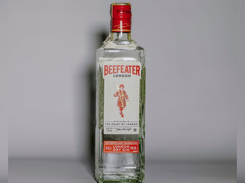 Джин BEEFEATER LONDON DRY