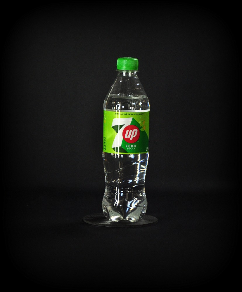 Напій 7Up 0.5 л