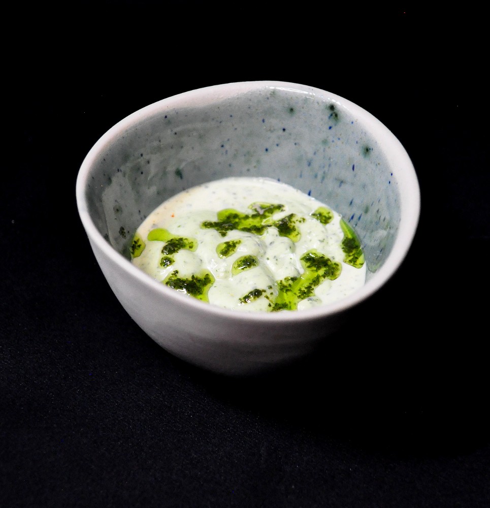 Соус вершковий з зеленню 