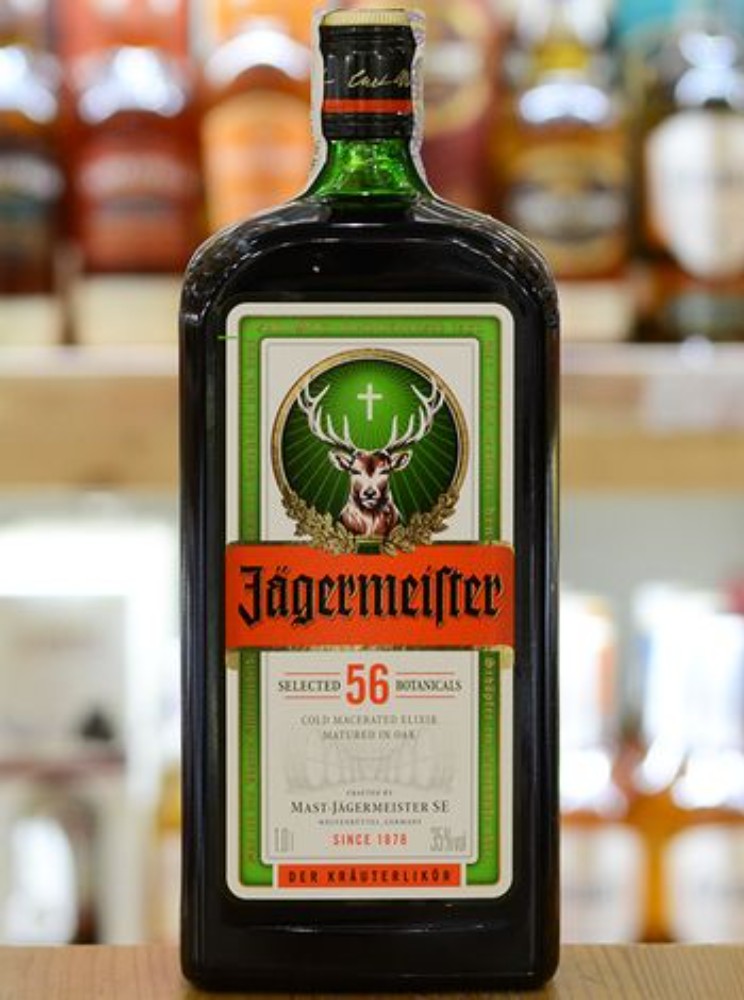 Настоянка "Jagermeister" 50 мл