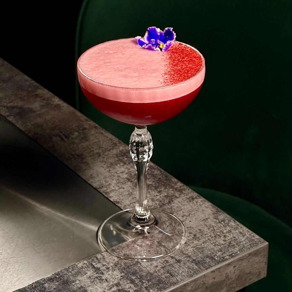 №3 Clover Club