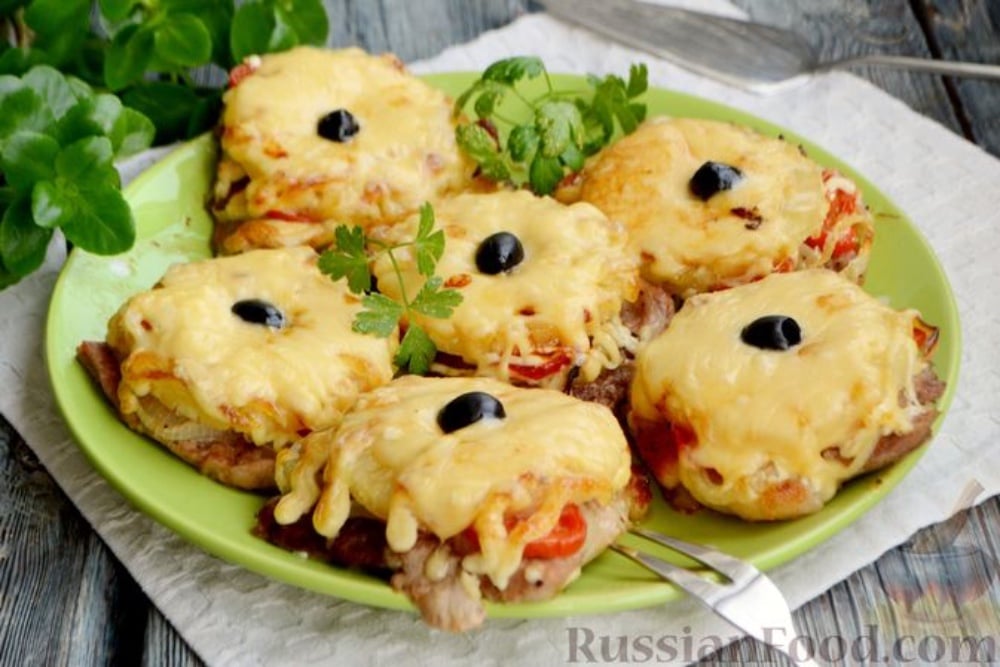 Відбивна з ананасом та сиром (100гр)