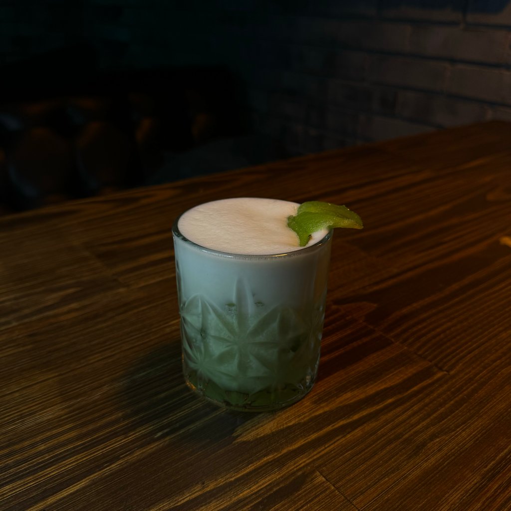 Gin Sour