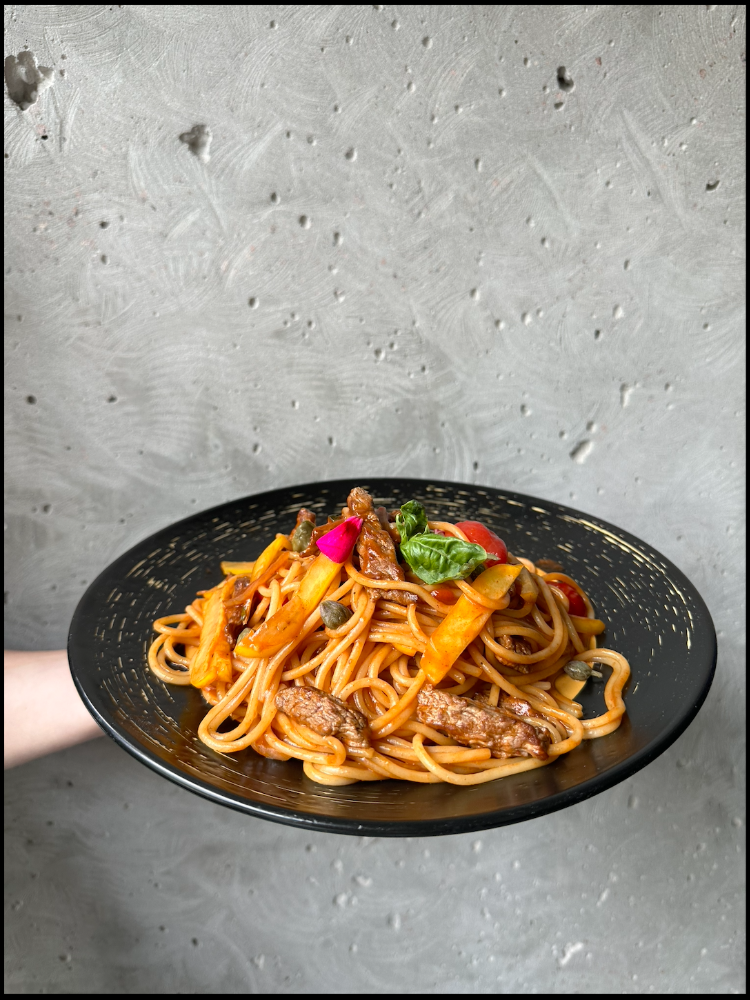 Паста з телятиною