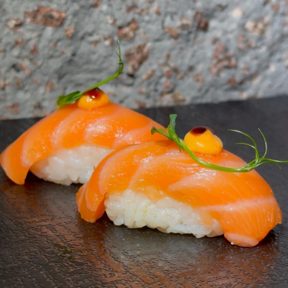 Нігірі з лососем 112г