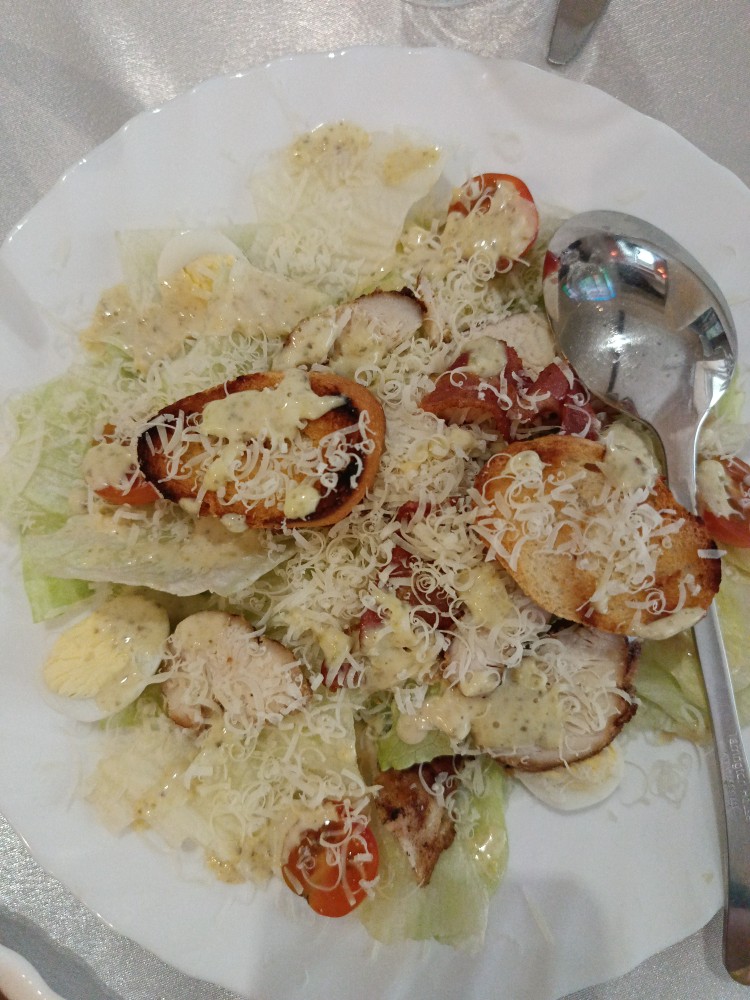салат Цезарь 250 г1