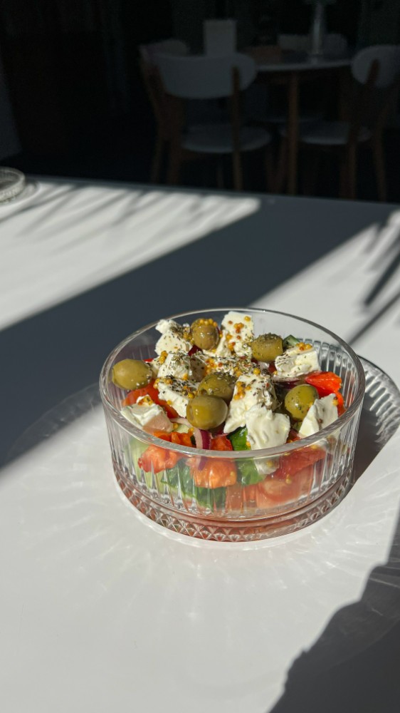 Грецький салат 300г