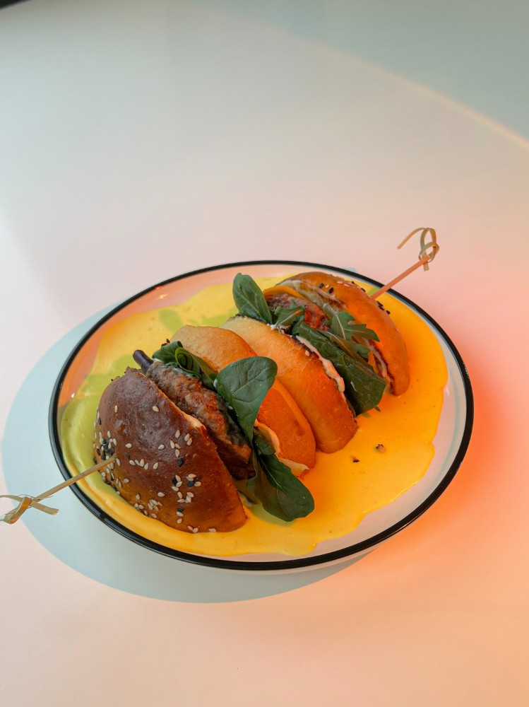 Бургер у сирній ванні 395г