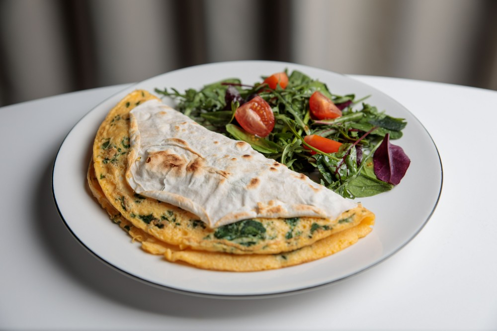 Омлет з куркою в лаваші 370г