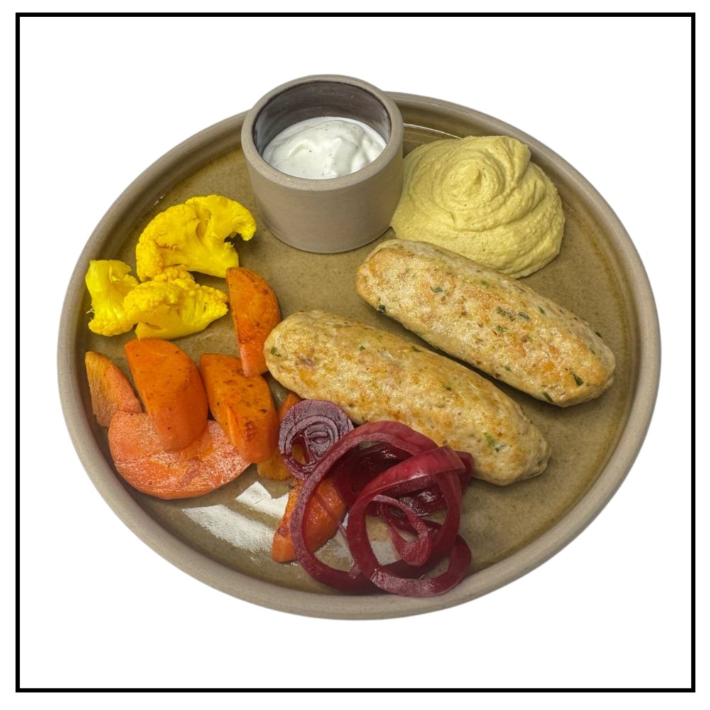  Люля курячо-індичий з хумусом і овочами