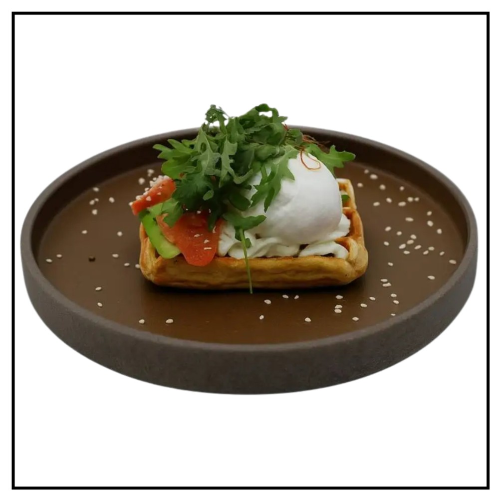 Вафля з лососем та авокадо 