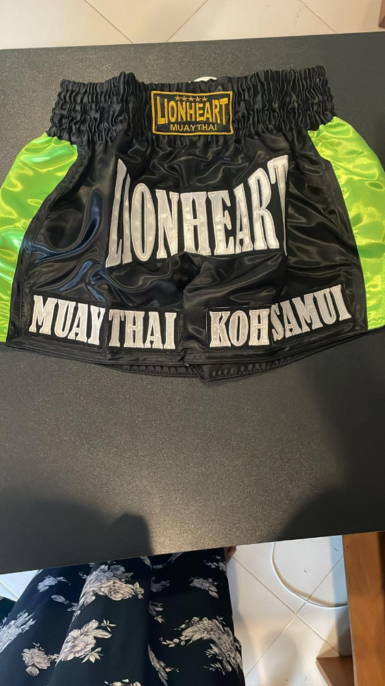 Muay Thai Shorts Black & Green M MTS010