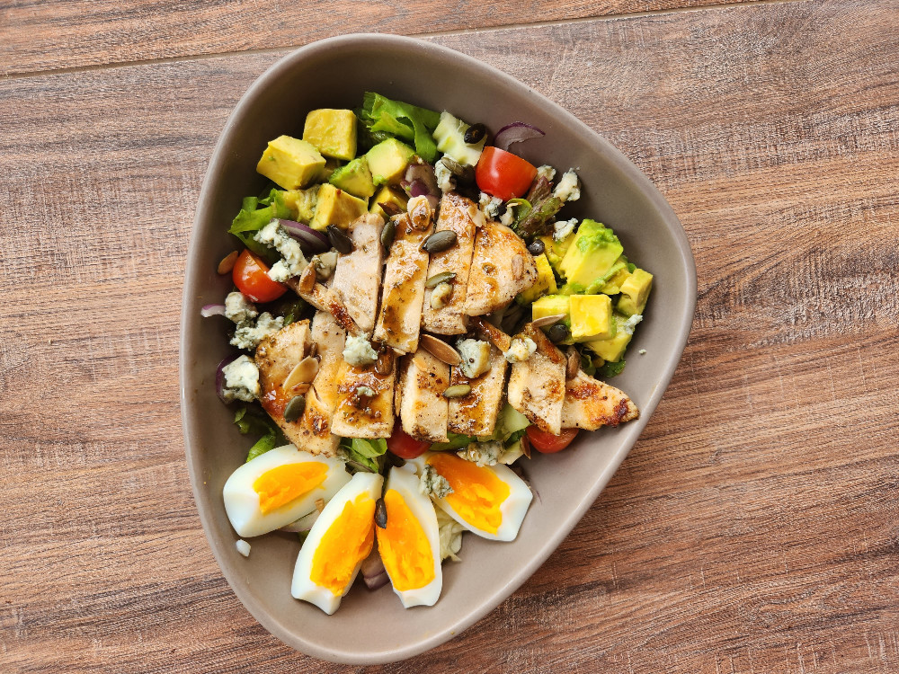 food_CHICKEN COBB SALAD