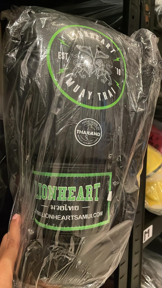 Glove Lionheart Black 10oz