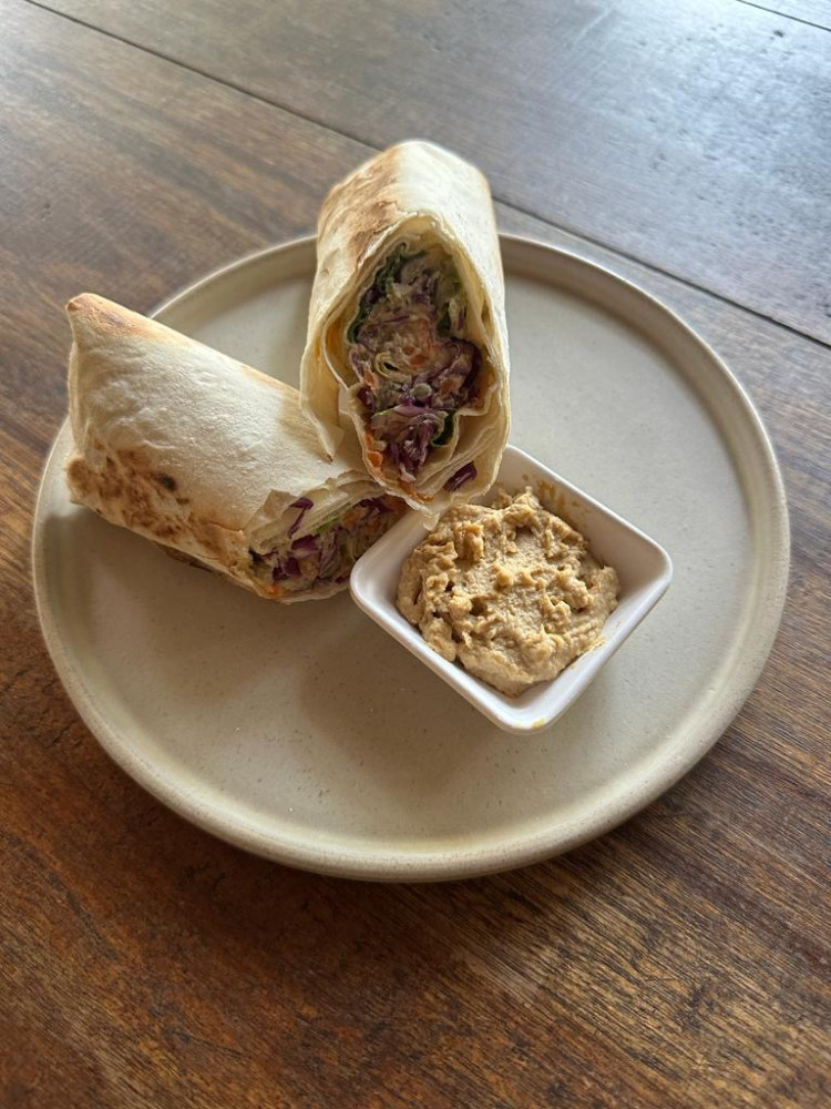 food_Bean & hummus WRAP