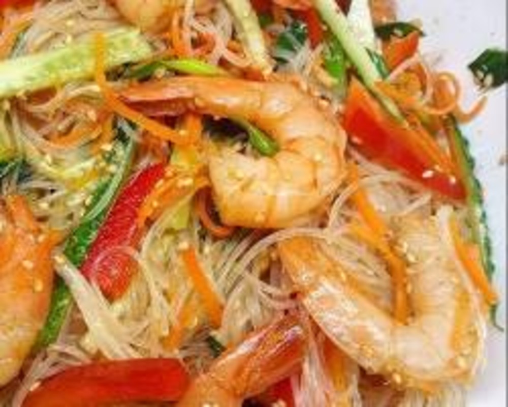 Рисова лапша з криветкою 