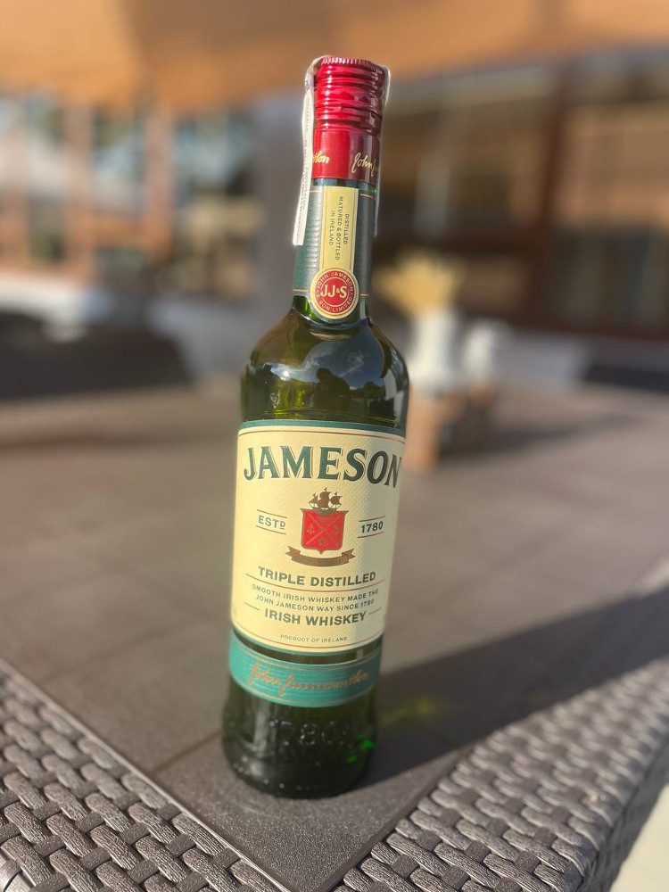 Віскі Jameson 