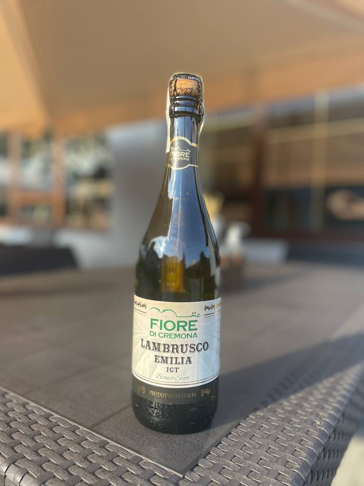Lambrusco біл/сухе
