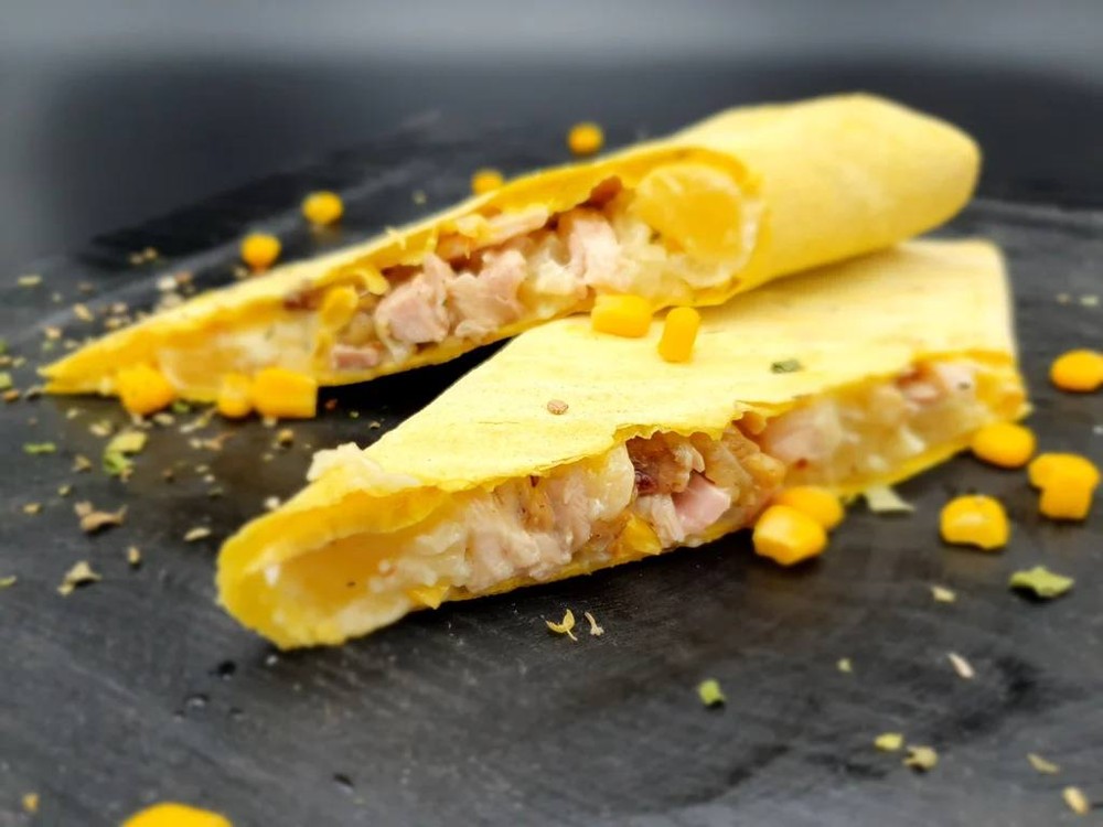 Лаваш з куркою по-гавайськи