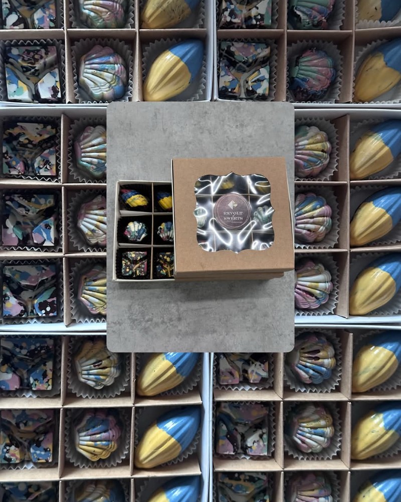 Конфети Revolt SWEETS