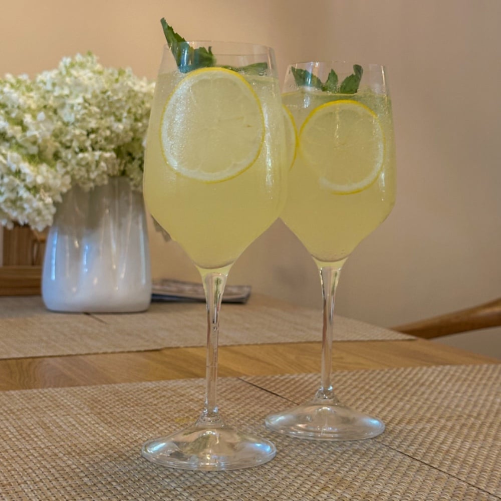 Limoncello Spritz Вертел