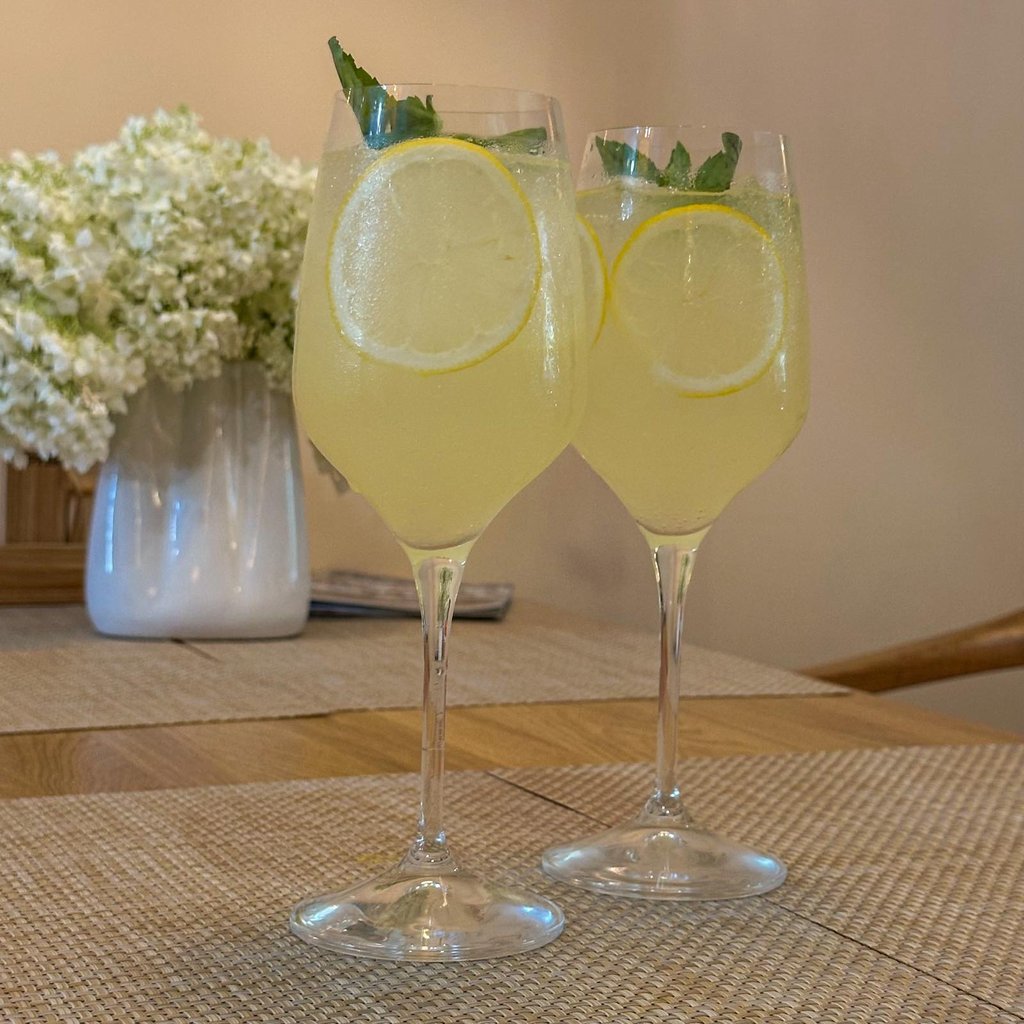 Limoncello Spritz