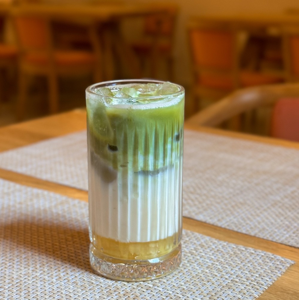 Iced Matcha Ананас