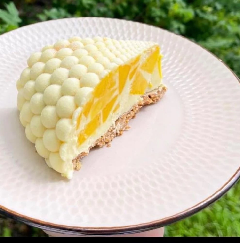 Мусовий з манго