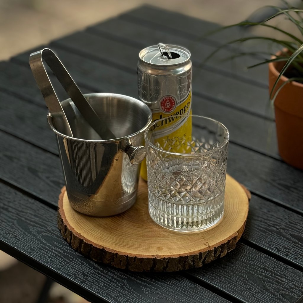 London Dry Gin & Tonic