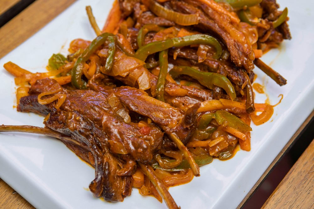 1kg Pork Ribs Stir-fry (Makange)