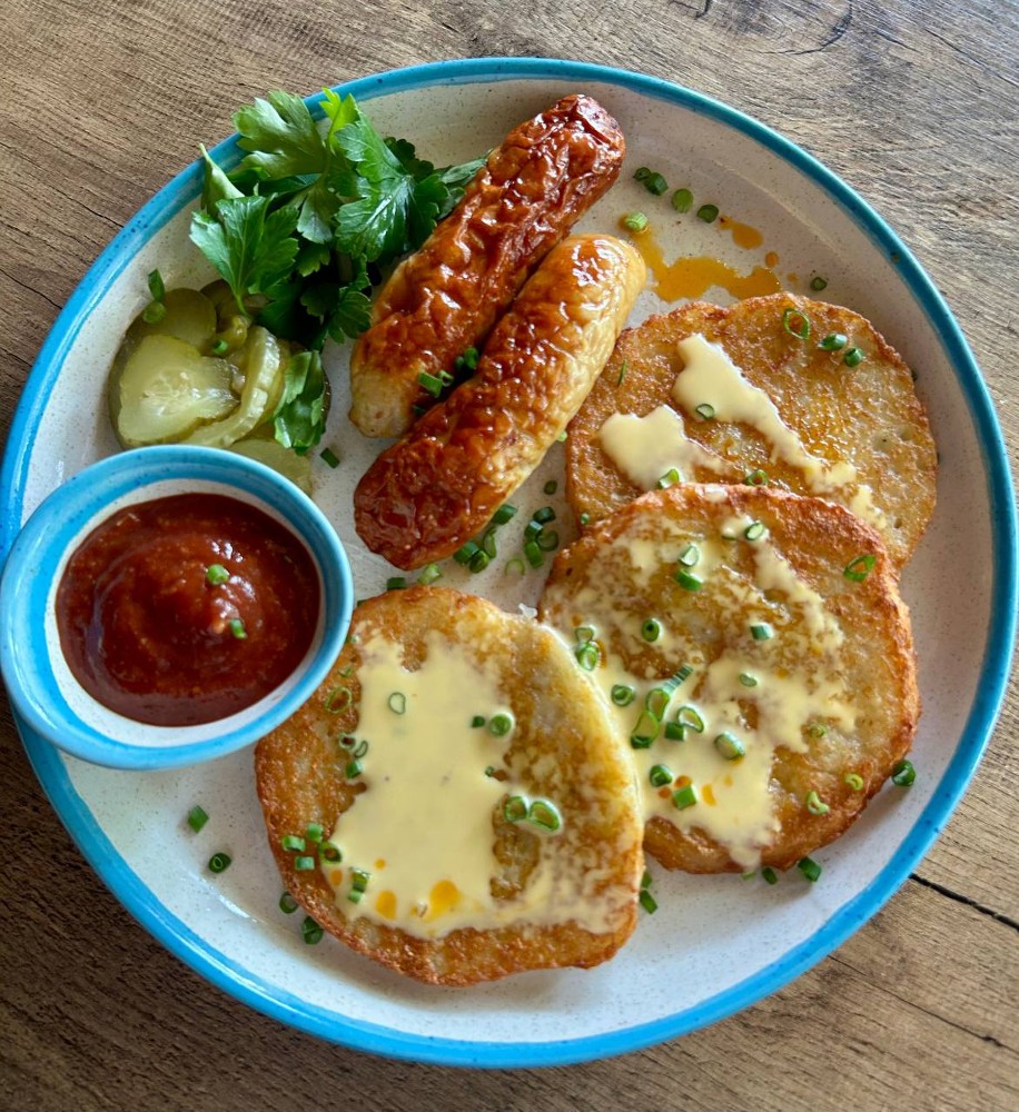 Картопляні панкейки з ковбасками