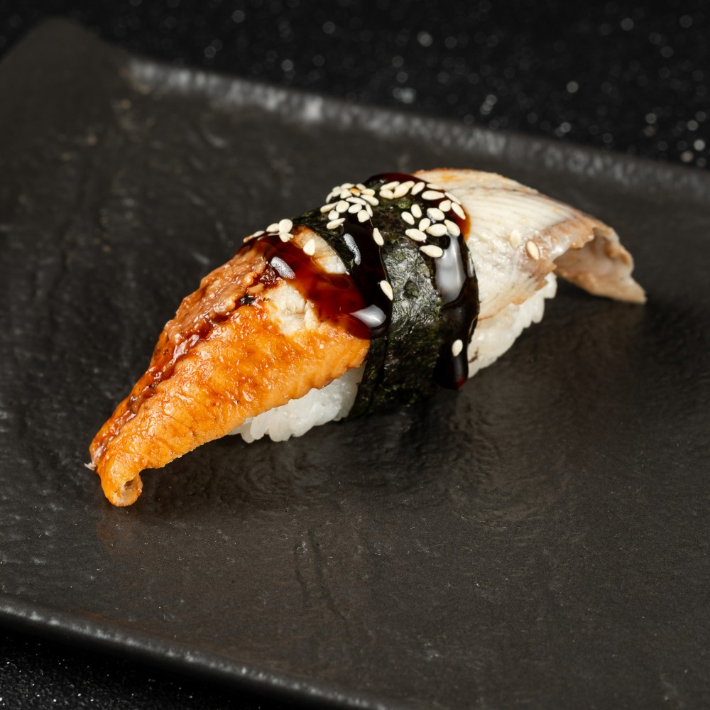 Нігірі Вугор