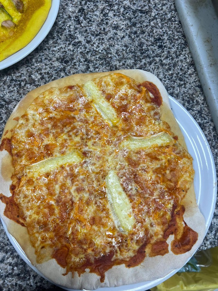 Pizza 4 Queso