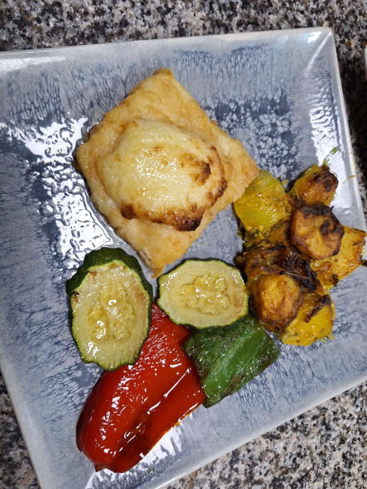 Bacalao Gratinado con Verduras