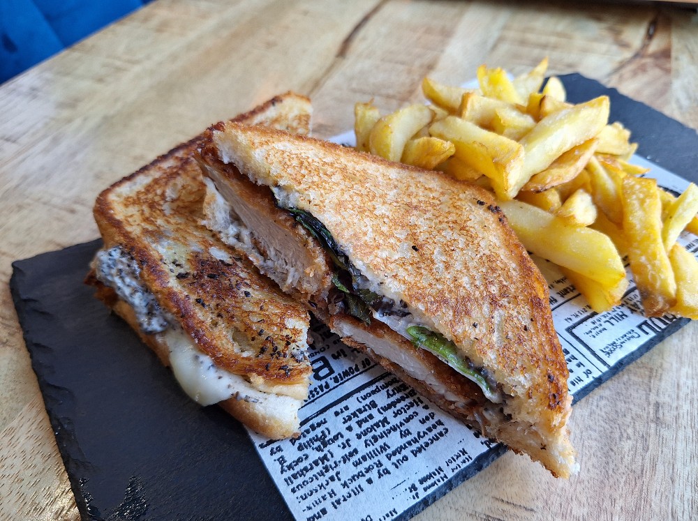 Club Sandwich de Pollo Crujiente