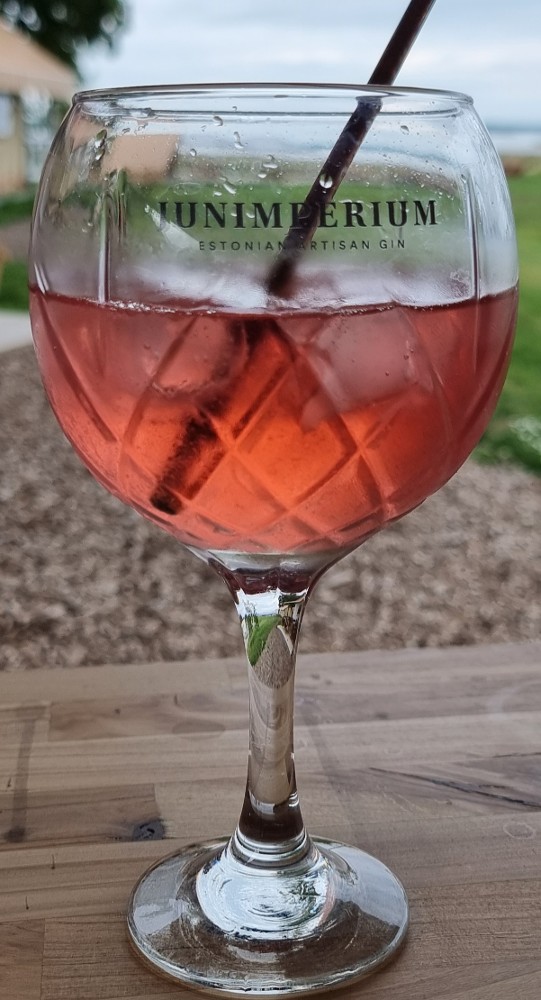 Mia Gin & Tonic