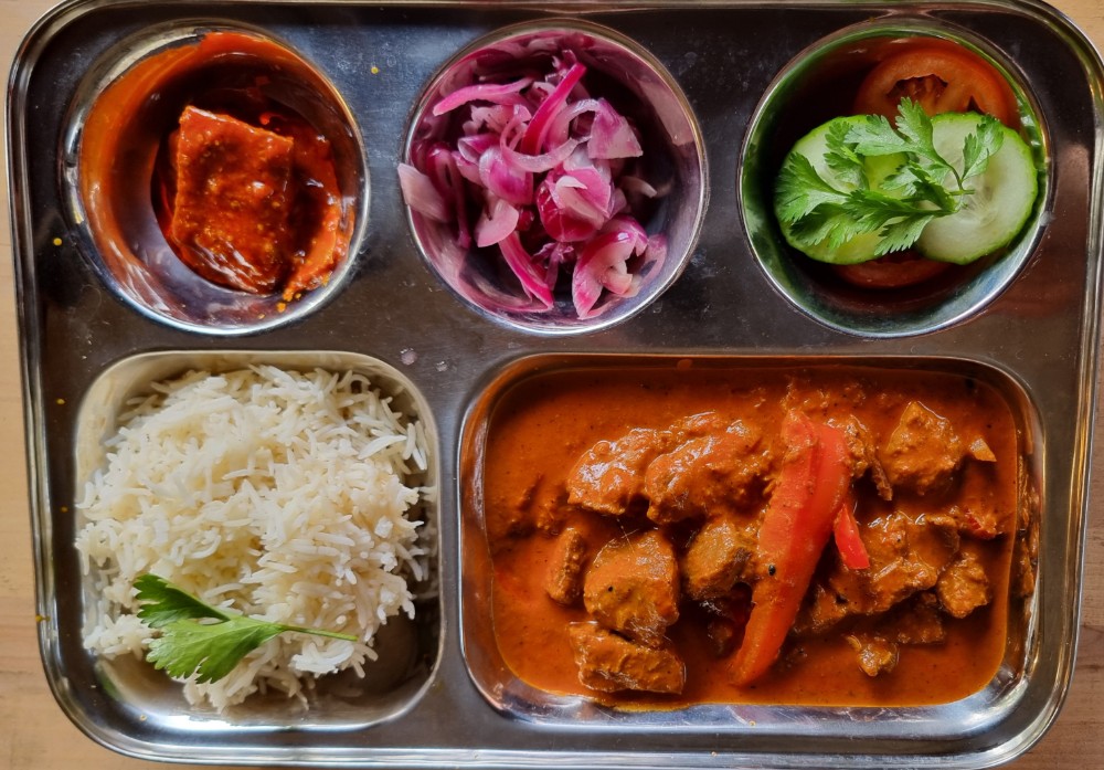 Muhu lamb curry