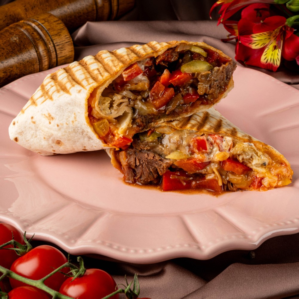 КЕСАДИЛЬЯ З ТЕЛЯТИНОЮ ОСОБУКО і ТРЮФЕЛЬНИМ КРЕМОМ