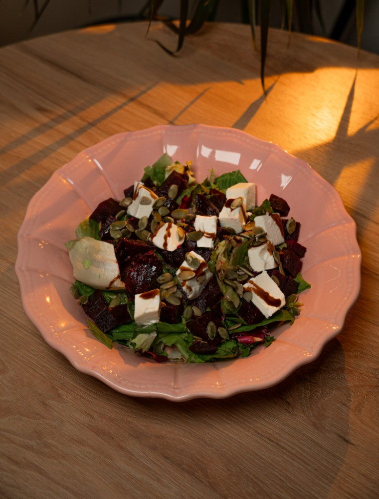 САЛАТ З ПЕЧЕНОГО БУРЯЧКА