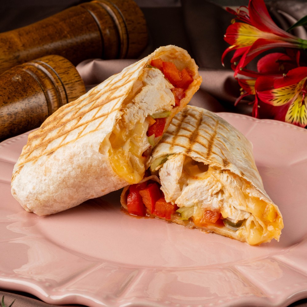 КЕСАДИЛЬЯ З КУРКОЮ