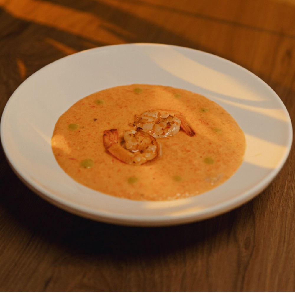 КРЕМ-СУП З ЛОСОСЕМ І КРЕВЕТКАМИ