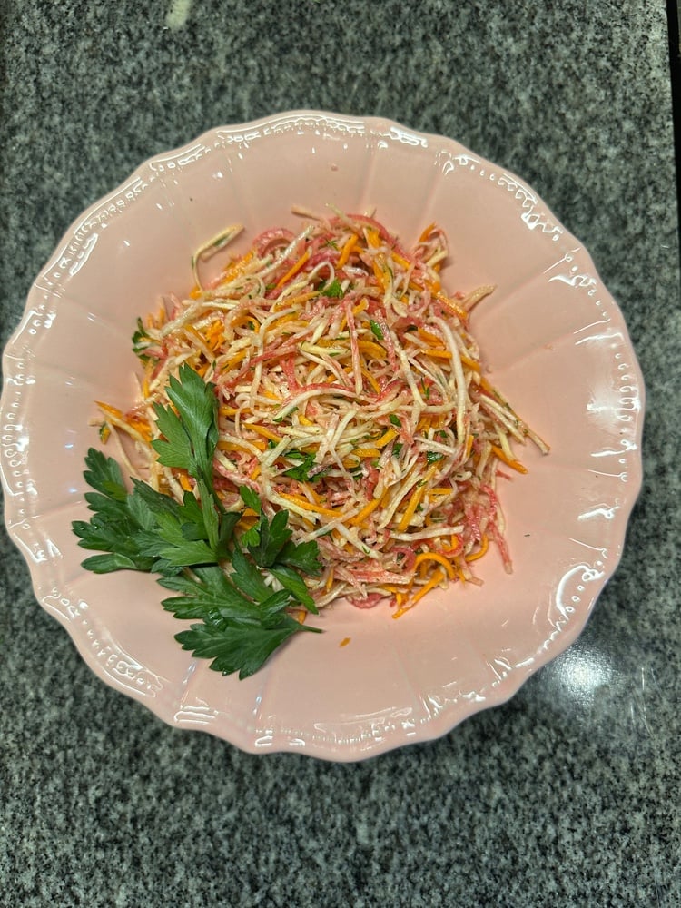 ВІТАМІННИЙ САЛАТ