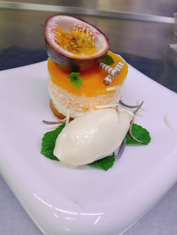 Чізкейк маракуйя з морозивом 1 пор
